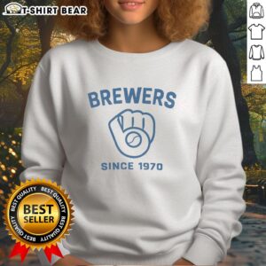 Pretty Milwaukee Brewers Cooperstown Duster Sweatshirt in navy, perfect for fans and stylish fall outfits.