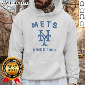 Stylish New York Mets Cooperstown Duster Hoodie showcasing team colors and logo, perfect for fans and casual wear.