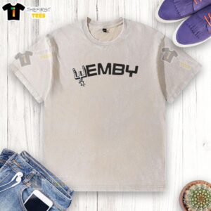 Premium Victor Wembanyama San Antonio Spurs NBA 2026 washed t-shirt showcasing team spirit and style.