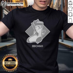 Nice Chgo Brawler Sox T-Shirt featuring bold graphics, perfect for Chicago White Sox fans and sports enthusiasts.