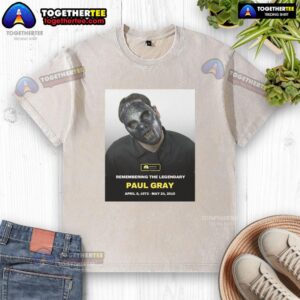 Hot tribute t-shirt featuring Paul Gray, founding bassist of Slipknot, showcasing a unique design and vibrant colors.