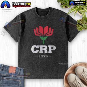 Awesome Crp 1976 Peito Logo washed t-shirt featuring a vintage design and soft fabric for ultimate comfort.