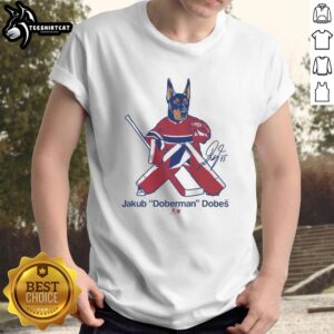 Stylish Nice Jakub Dobe Doberman T-Shirt featuring a bold Doberman graphic, perfect for dog lovers and fashion enthusiasts.