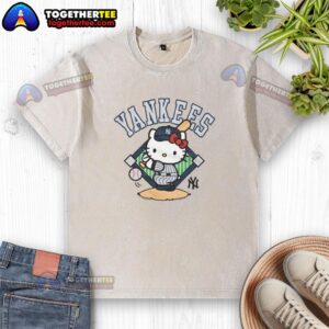 Good Hello Kitty x New York Yankees Swing Washed T-Shirt featuring a fun design with Hello Kitty and Yankees logo.