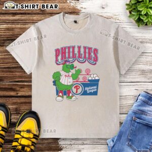 Top Preschool Mitchell & Ness Cream Philadelphia Phillies Step Back Up Washed T-Shirt for kids, stylish and comfortable.
