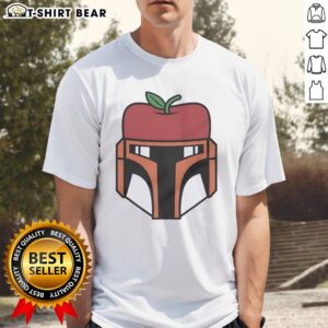 Awesome Boba Fett from Star Wars graphic on New York Mets Apple logo T-shirt, perfect for fans and collectors.