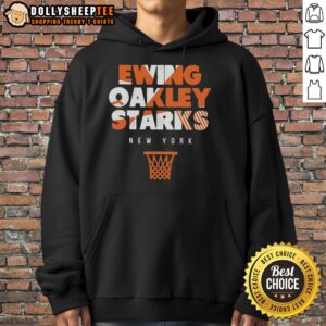 Vintage New York Knicks hoodie featuring Ewing, Oakley, and Starks, perfect for NBA fans and retro sportswear enthusiasts.