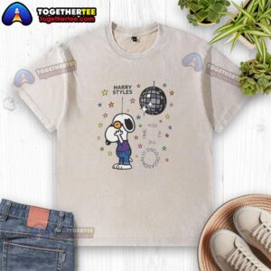 Good Snoopy kiss cartoon design on a washed T-shirt, perfect for disco occasions and casual wear.