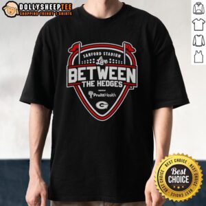 Nice Luke Bryan Georgia Bulldogs Live Between The Hedges T-Shirt featuring team colors and logo, perfect for fans.