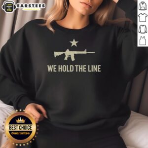 Good Kesihan 1776 patriotic American flag sweatshirt featuring 'We Hold The Line' design for proud Americans.