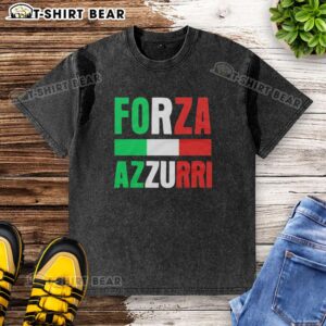 Retro washed T-shirt featuring a stylish Italy flag pattern for soccer fans, perfect for supporting Forza Azzurri.