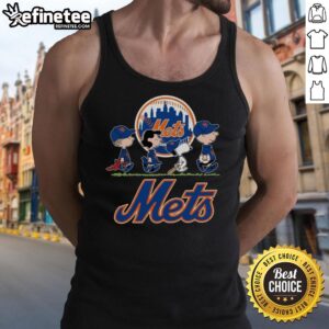 Good Snoopy Charlie Brown Linus And Lucy Wearing New York Mets Baseball Jersey T-Shirt - Image 4