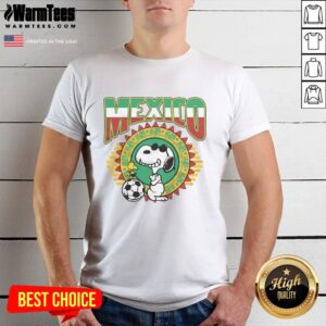 Alt Text: Cute Peanuts Snoopy X Mexico soccer T-shirt featuring Snoopy in a Mexican soccer jersey, perfect for fans and collectors.