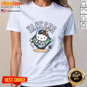 Nice Hello Kitty x New York Yankees Swing Ladies Tee featuring a playful design with Hello Kitty and Yankees logo.