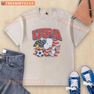 Nice Peanuts Snoopy X US Soccer washed t-shirt featuring playful Snoopy graphics and a comfortable fit for fans.
