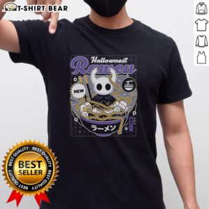 Nice Hallownest Ramen Aesthetic T-Shirt featuring vibrant graphics inspired by the Hallownest universe.