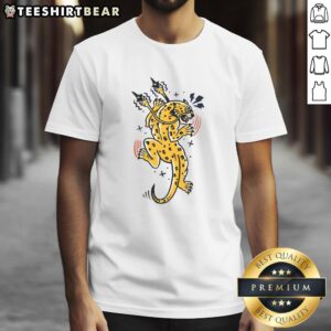 Good Coeurl Traditional T-Shirt featuring a stylish design and comfortable fit for fans of gaming apparel.