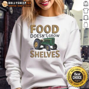 Original Tractor Food Doesn't Grow On Shelves vintage sweatshirt featuring a rustic design and cozy fit for farm lovers.