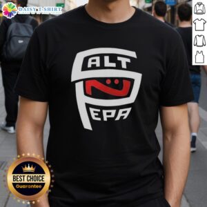 Stylish Salt N Pepa T-Shirt featuring iconic hip-hop design, perfect for fans of 90s music and retro fashion.
