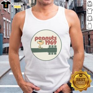 Hot Peanuts graphic on Woodstock 1969 tank top featuring a guitar neck design, perfect for music festival fans.