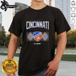 Original FC Cincinnati Soccer Est 2015 Retro T-Shirt featuring vibrant team colors and logo, perfect for fans.