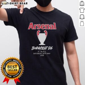 Top Arsenal FC Budapest 2026 UEFA Champions League Final T-Shirt featuring vibrant team colors and logo design.