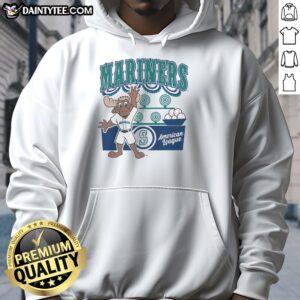 Alt Text: Good Mitchell & Ness cream Seattle Mariners Step Back Up hoodie for stylish fans and comfort lovers.