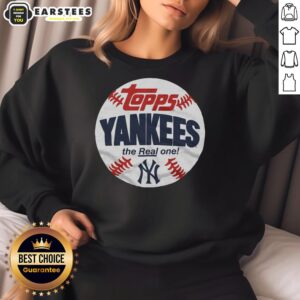 Original New York Yankees MLB X Topps sweatshirt featuring iconic logo, perfect for baseball fans and collectors.