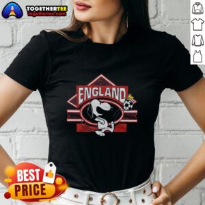 Alt Text: Top Peanuts Snoopy X England Soccer Ladies Tee featuring a playful Snoopy design for soccer fans.