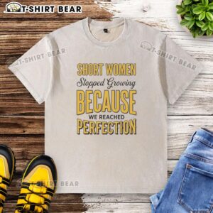 Premium short women's washed t-shirt, perfect fit emphasizing style and comfort, ideal for casual wear.