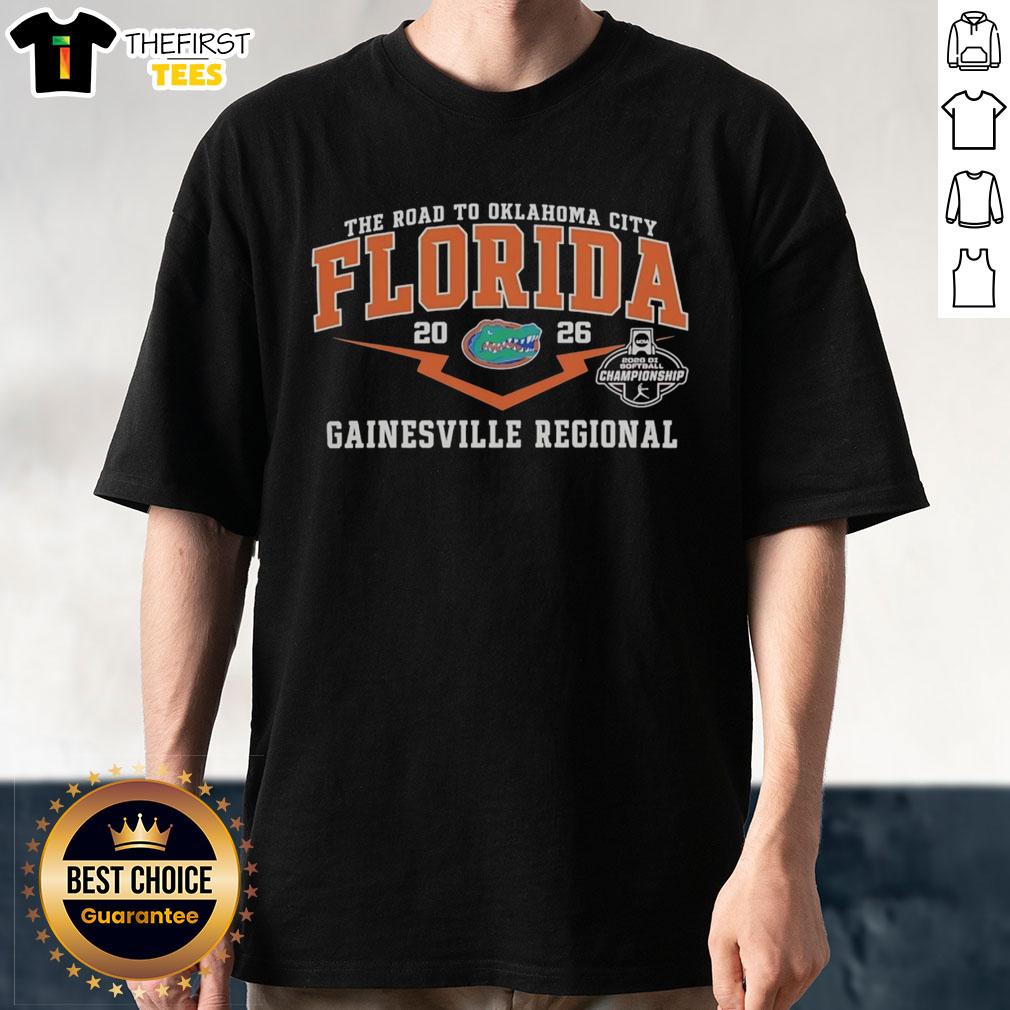 awesome-florida-gators-road-to-oklahoma-city-2026-gainesville-regional-softball-t-shirt-1 Awesome Florida Gators Road to Oklahoma City 2026 Gainesville Regional Softball T-Shirt featuring vibrant team graphics.
