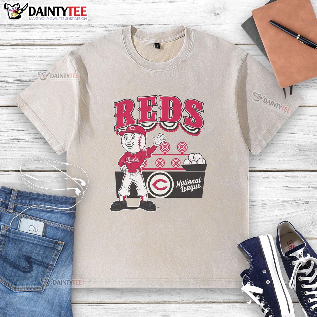 awesome-mitchell-ness-cream-cincinnati-reds-step-back-up-washed-t-shirt Alt Text: Awesome Mitchell & Ness cream Cincinnati Reds step-back washed t-shirt displayed on a wooden background.