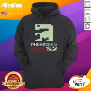 Premium Signal Sent 82 Hoodie in black, showcasing a stylish design for casual wear, perfect for street fashion enthusiasts.