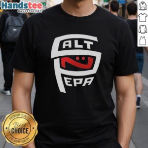 Premium Salt N Pepa T-Shirt featuring iconic graphics, perfect for fans of classic hip-hop style and retro fashion.
