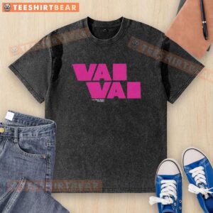 Premium Team Visma Lease A Bike Vai Vai La Corsa Rosa The Bees washed t-shirt showcasing vibrant design and cycling spirit.