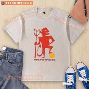 Good United Red Devil Washed T-Shirt in vibrant red, perfect for football fans and casual wear enthusiasts.