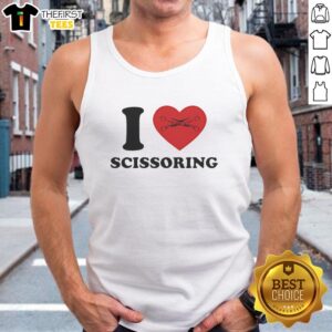 Vintage tank top featuring 'I Love Scissoring' design, perfect for casual wear and showcasing unique style.