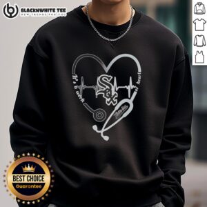Awesome Chicago White Sox sweatshirt featuring stethoscope heartbeat design, perfect for fans and healthcare workers.
