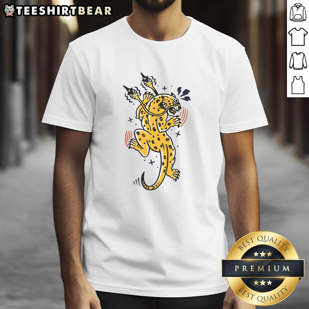 good-coeurl-traditional-t-shirt-1 Good Coeurl Traditional T-Shirt featuring a stylish design and comfortable fit for fans of gaming apparel.