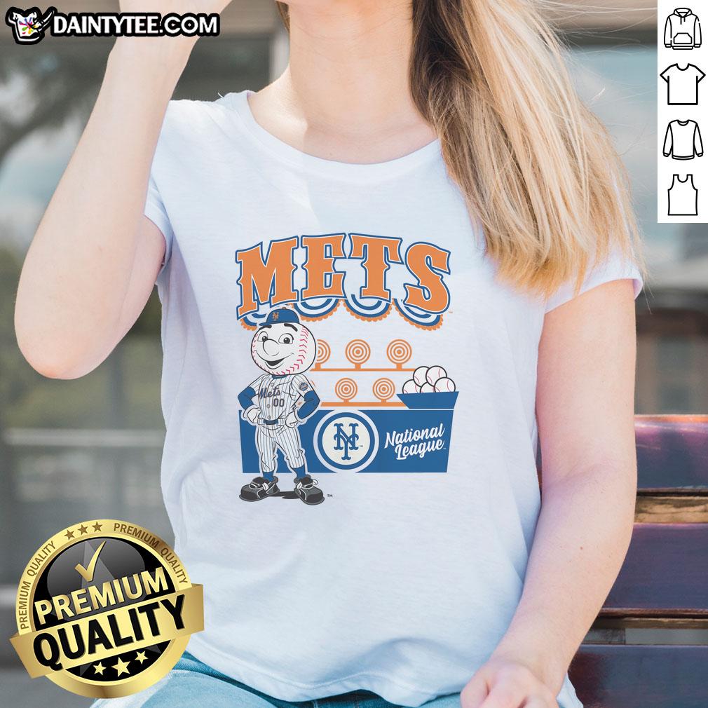 good-mitchell-ness-cream-new-york-mets-step-back-up-ladies-tee Good Mitchell & Ness cream New York Mets Step Back Up ladies tee featuring a stylish design for female fans.