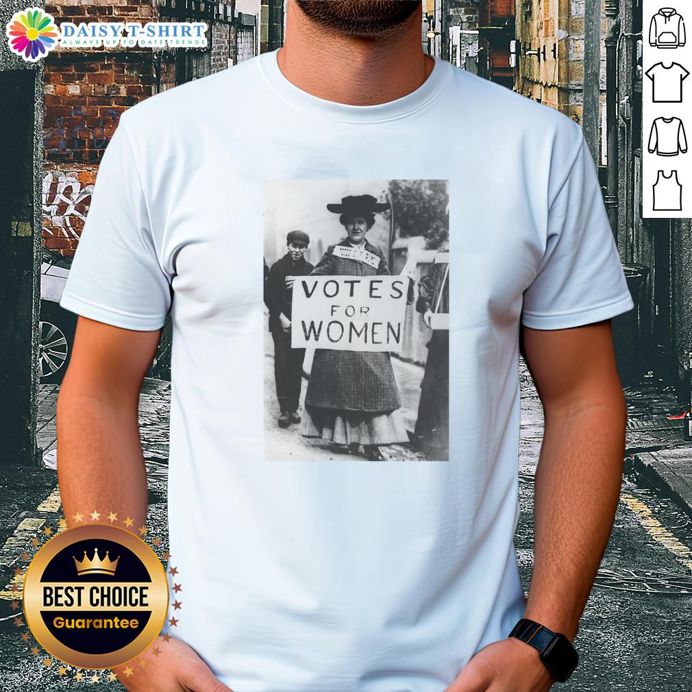 Good Zendaya Spider Man No Way Home Votes For Women Classic Photo T Shirt Zendaya in Spider-Man No Way Home Votes For Women T-Shirt, showcasing classic superhero style and empowering message.