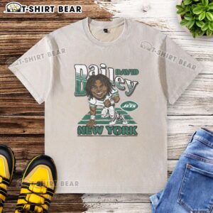 Pretty New York Jets David Bailey washed t-shirt in green, showcasing team logo and stylish vintage design.
