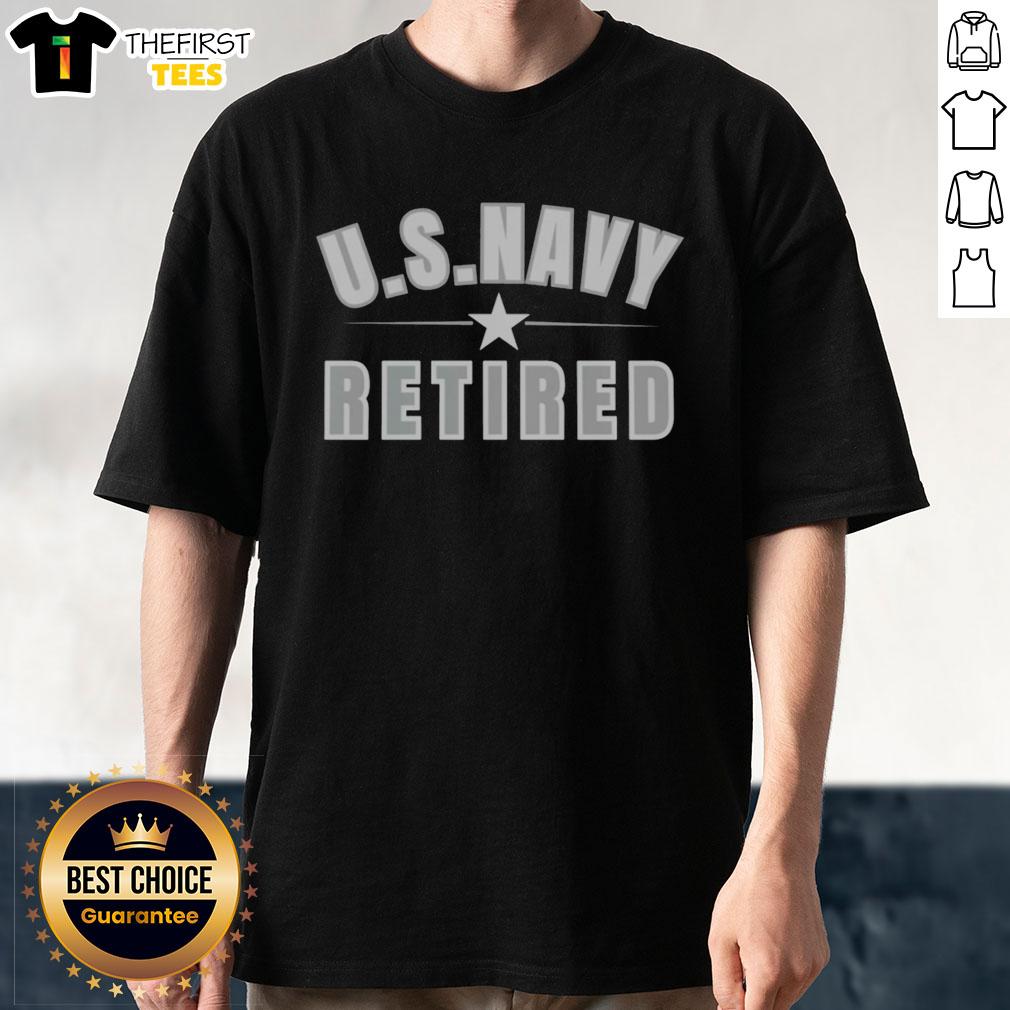 hot-u-s-navy-retired-t-shirt Hot U.S. Navy Retired T-Shirt featuring a bold design, perfect for proud veterans and casual wear enthusiasts.