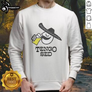 Man in a sweatshirt enjoying Friday beers in Sed Mexico, showcasing a laid-back vibe and a love for good times.
