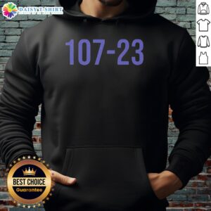 Golden State Valkyries hoodie in vibrant colors, showcasing team spirit and stylish design for fans.