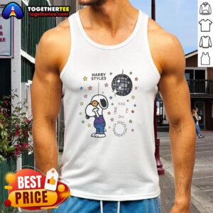 Cartoon tank top featuring Snoopy giving a kiss, perfect for disco occasions, showcasing a fun and playful design.