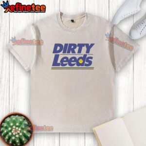 Good Dirty Leeds washed t-shirt featuring a vintage design, perfect for casual wear and showing team spirit.