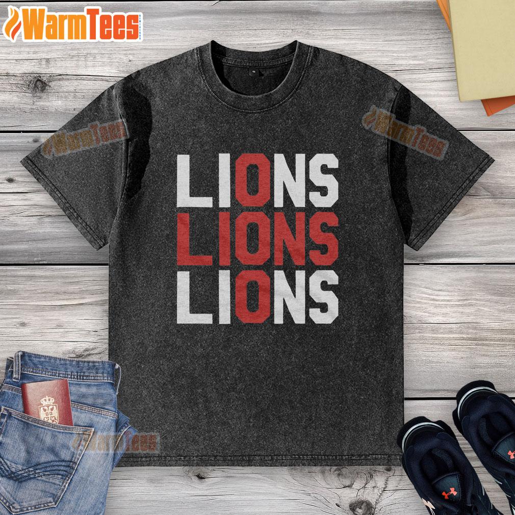 nice-three-lions-england-washed-t-shirt Alt Text: Stylish Nice Three Lions England washed t-shirt featuring a vintage design, perfect for football fans and casual wear.