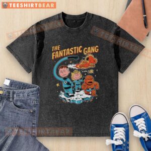 Alt Text: Cute Peanuts The Fantastic Gang washed t-shirt featuring colorful characters for a fun and stylish look.