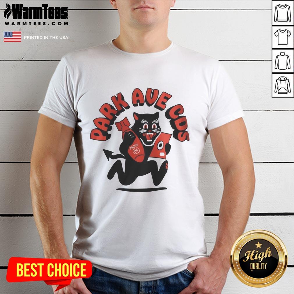 premium-black-cat-park-ave-cos-t-shirt Alt Text: Premium Black Cat Park Ave Cos T-Shirt featuring a stylish design, perfect for cat lovers and casual wear enthusiasts.